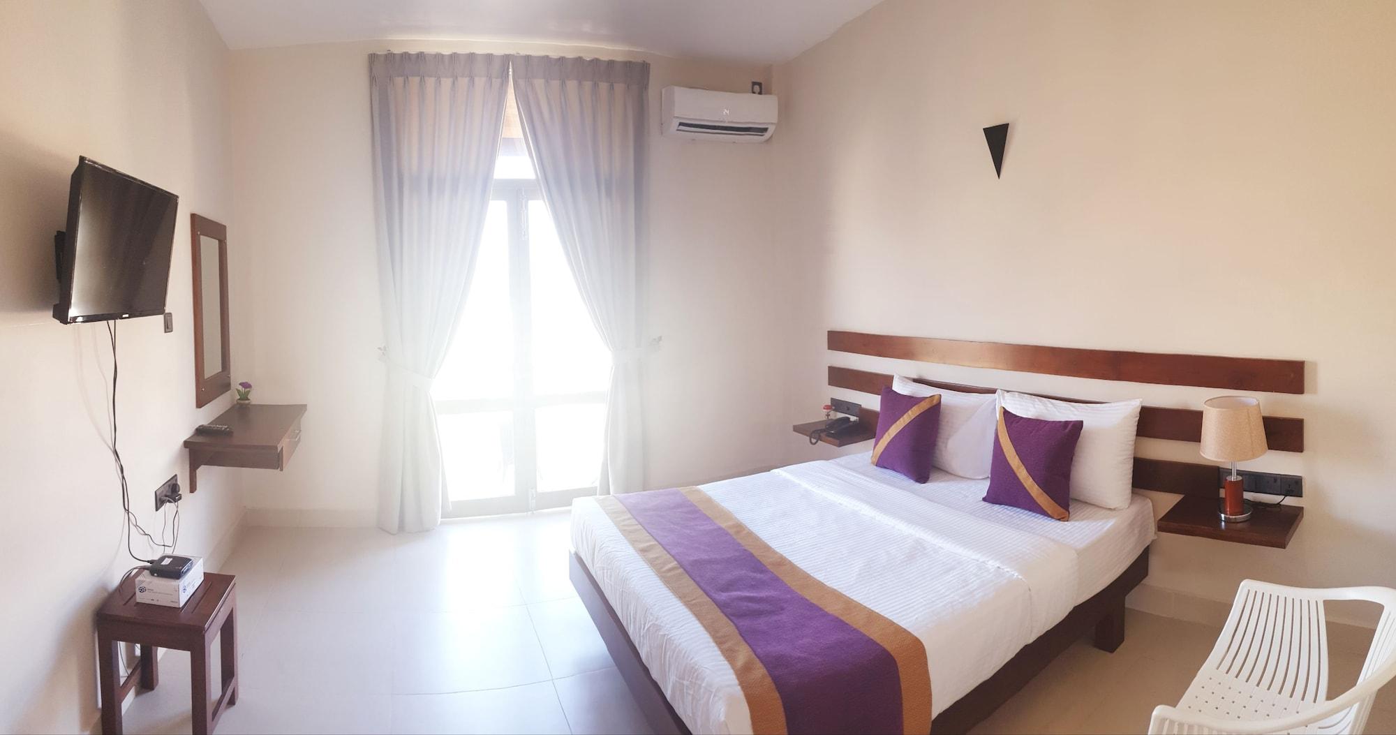 Hive 68 - Hotel And Resorts Negombo Exterior foto