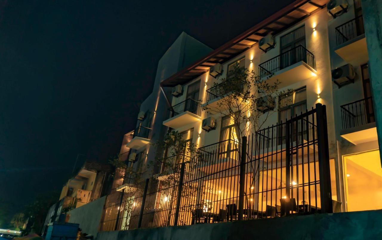Hive 68 - Hotel And Resorts Negombo Exterior foto