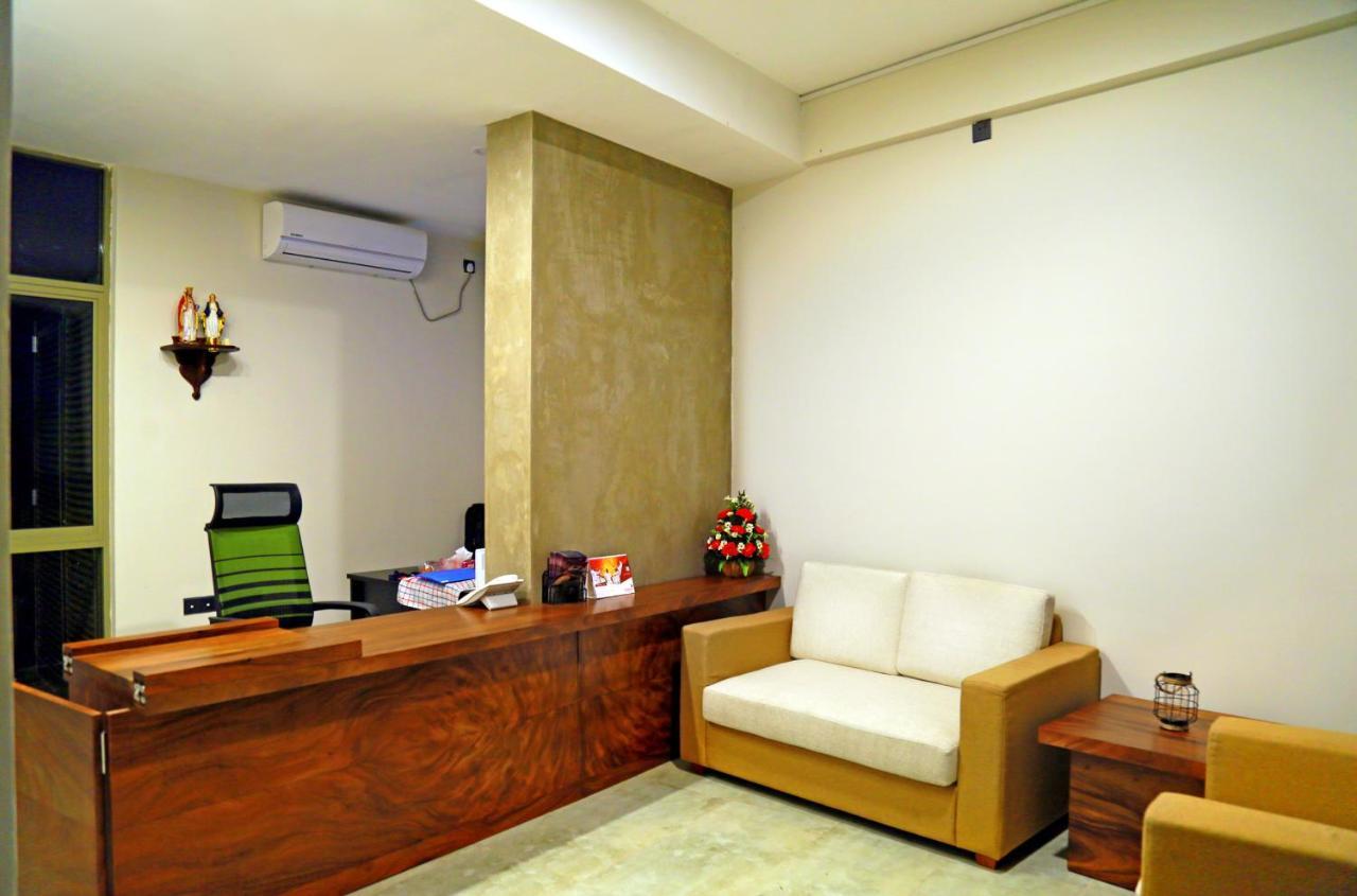 Hive 68 - Hotel And Resorts Negombo Exterior foto