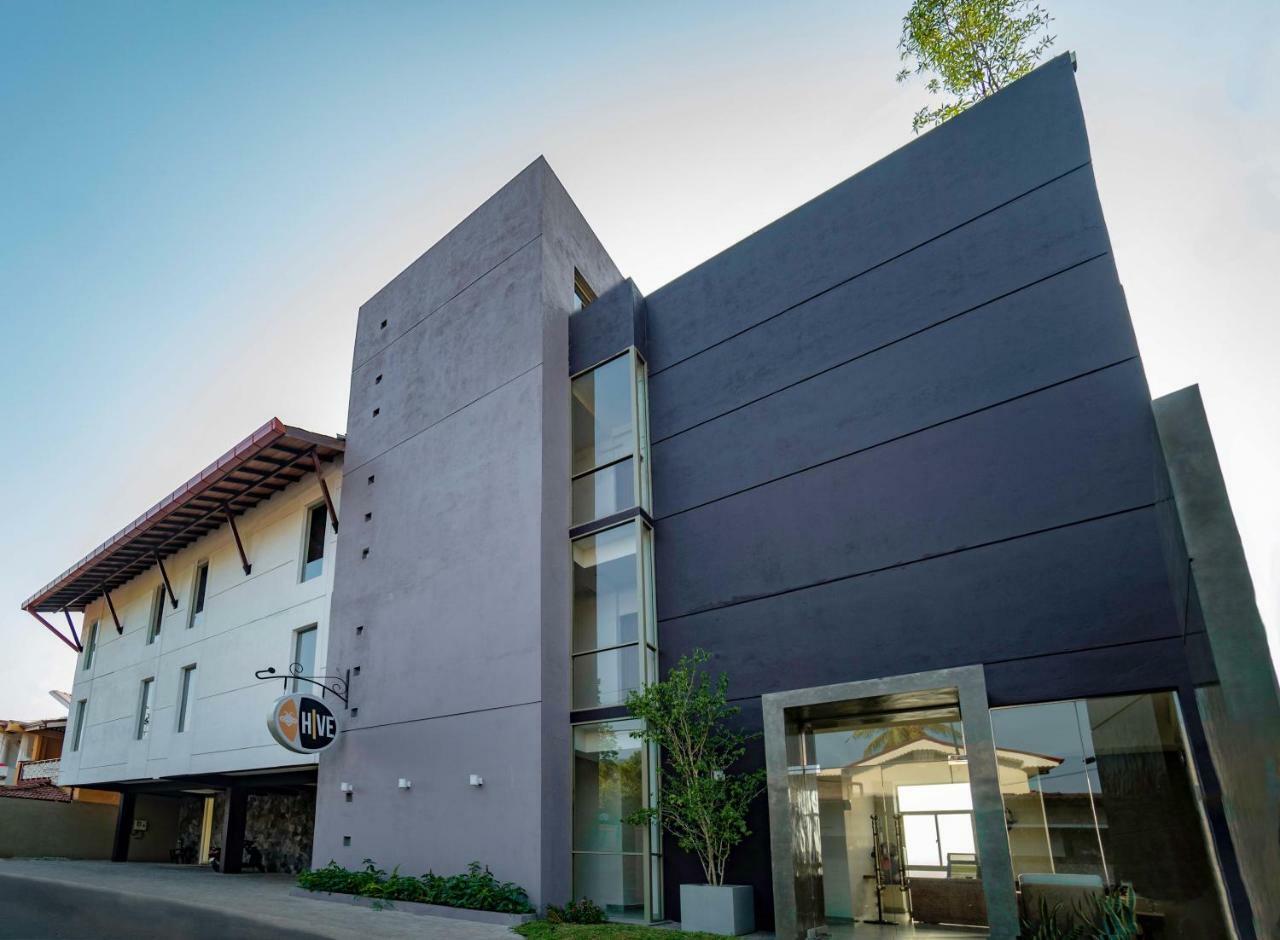 Hive 68 - Hotel And Resorts Negombo Exterior foto